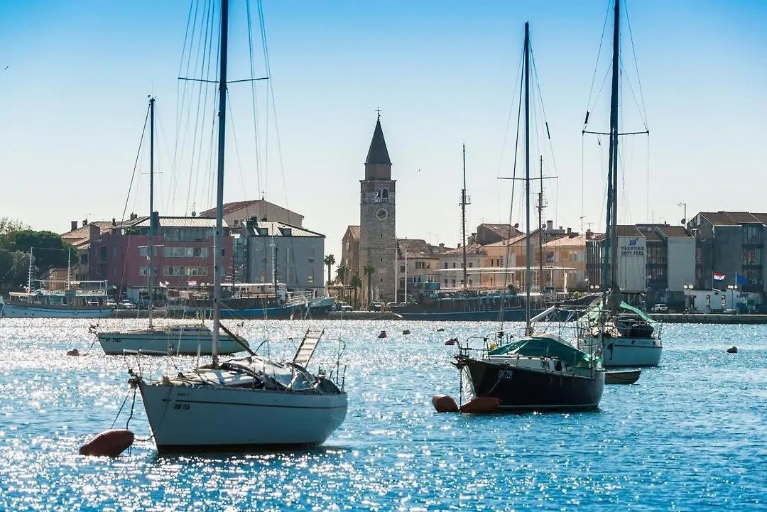 Apartment Garden Palace A125 Umag 0*,  Croatia